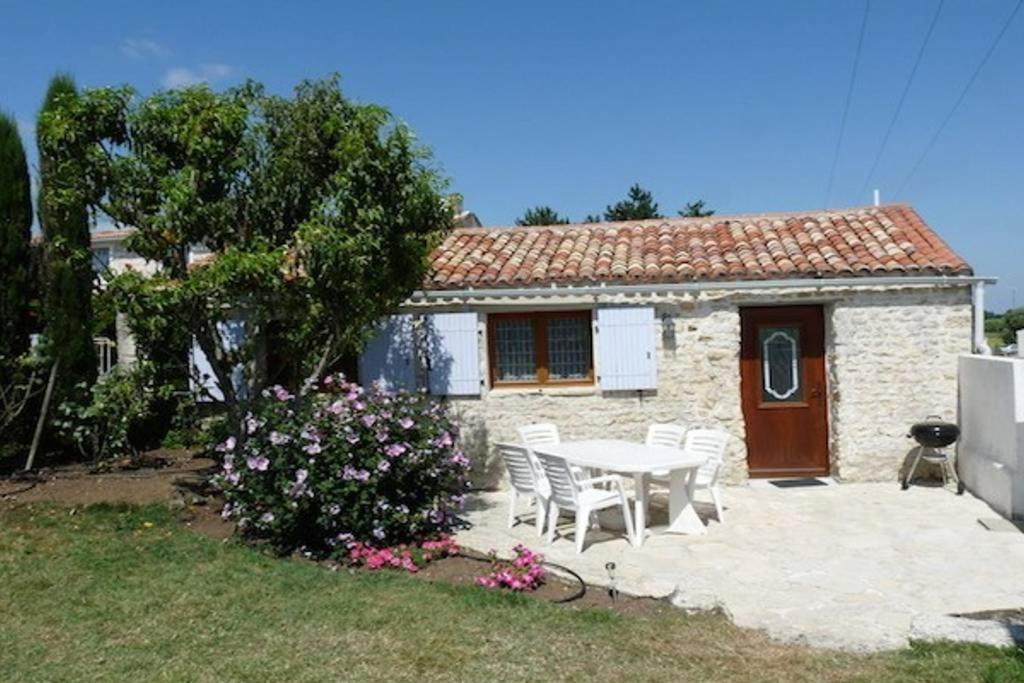 Gites Chez Belliveau Meursac Exterior photo